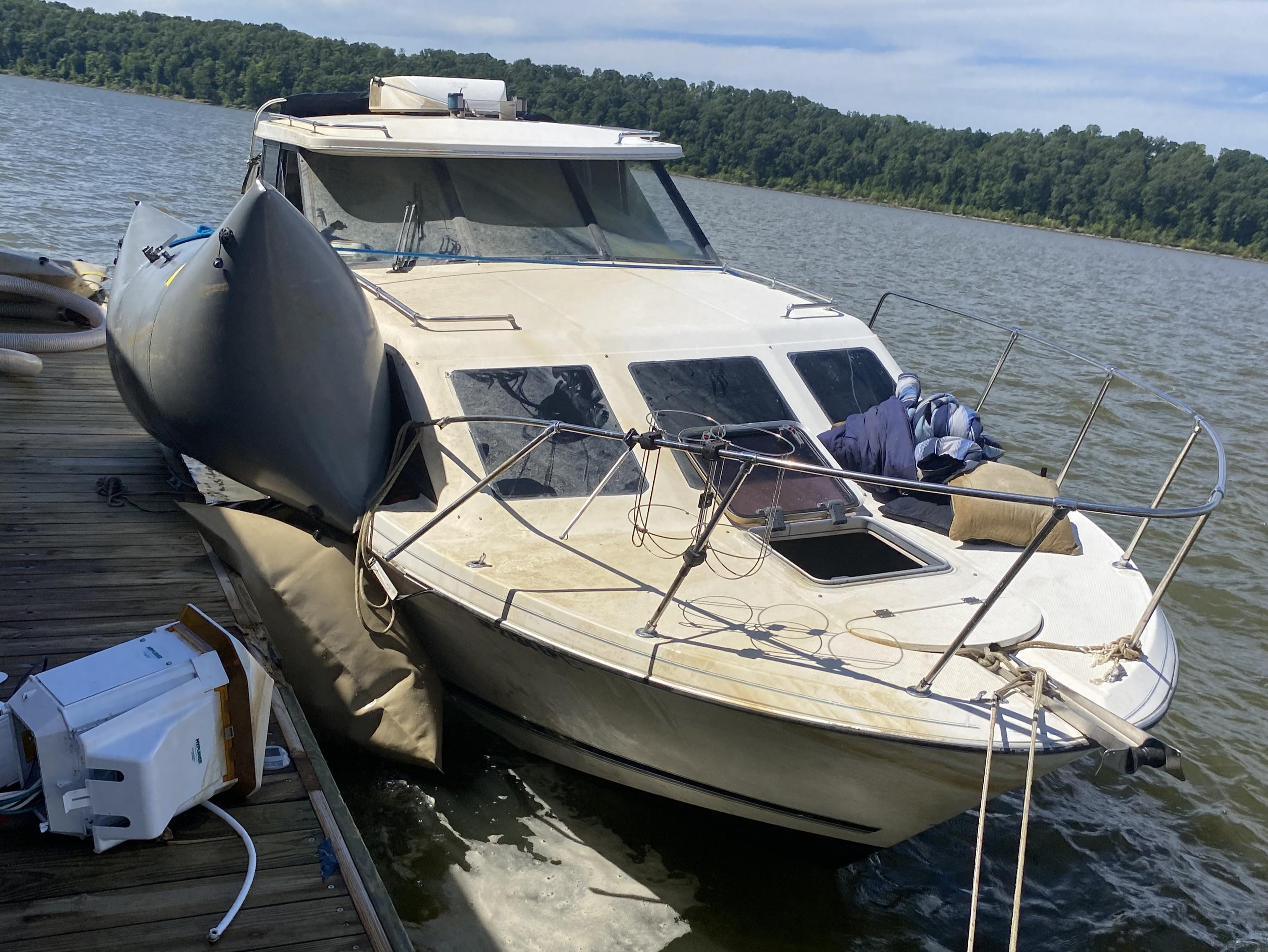 Boat floating as normal with lift bags still attached.